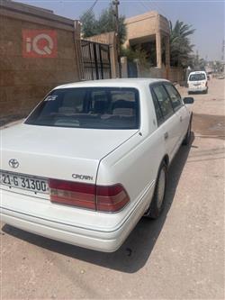 تۆیۆتا کراون